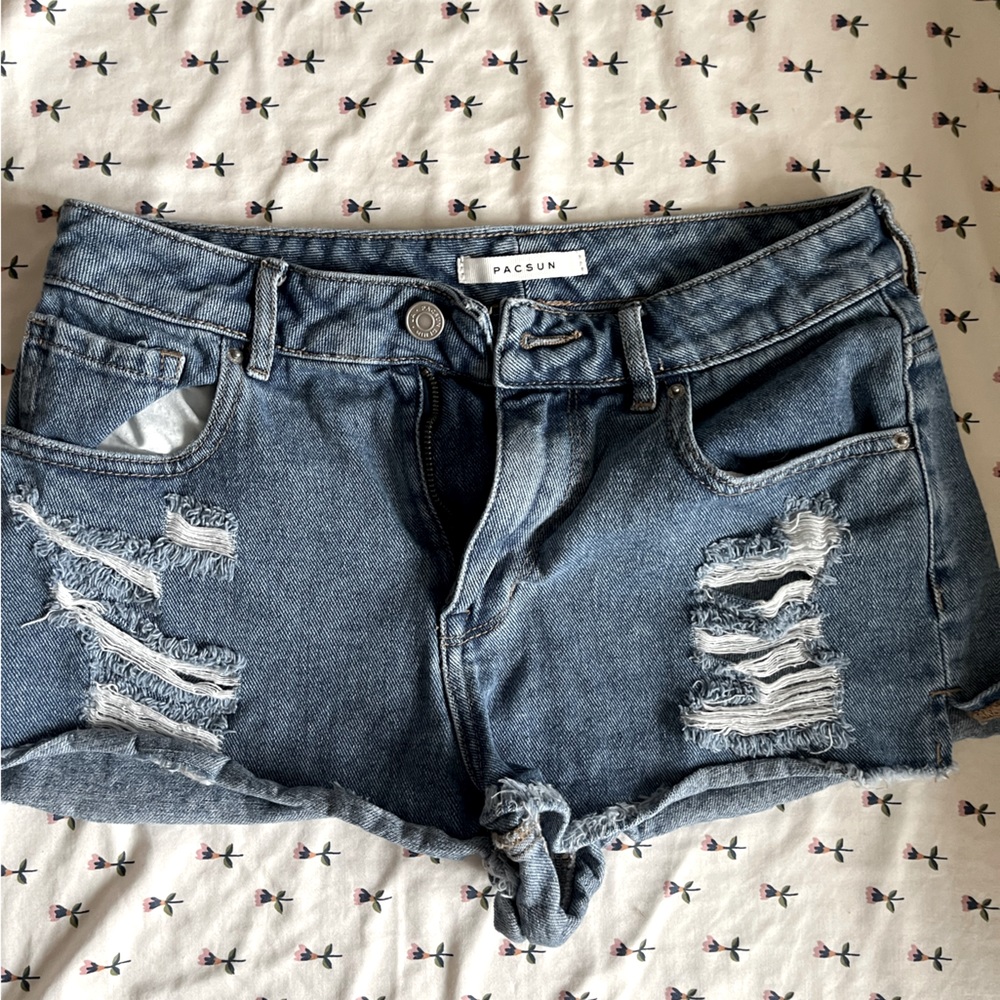 Pacsun high rise festival jean shorts size 26
